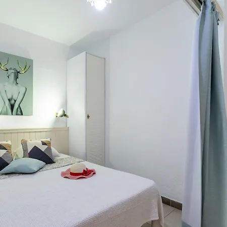 아파트 Beachfront Bliss - Tenerife Royal Gardens *