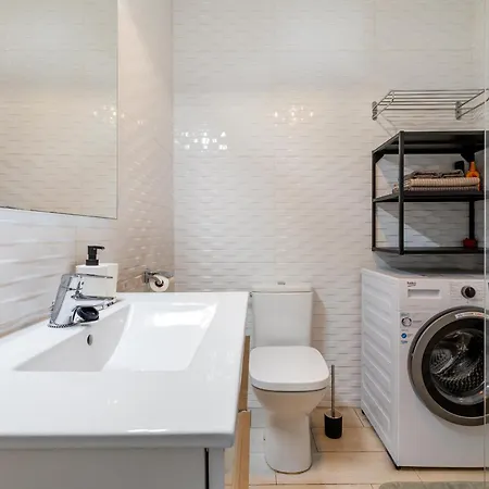 Beachfront Bliss - Tenerife Royal Gardens