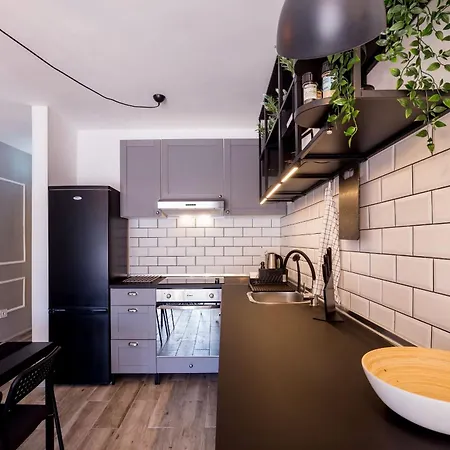 Beachfront Bliss - Tenerife Royal Gardens 아파트