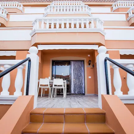 Beachfront Bliss - Tenerife Royal Gardens 플라야데라스아메리카스