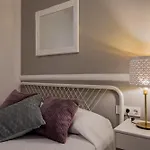 Beachfront Bliss - Tenerife Royal Gardens Apartment *