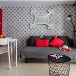 Beachfront Bliss - Tenerife Royal Gardens Apartment Playa de las Americas (Tenerife)