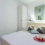 Apartment Beachfront Bliss - Tenerife Royal Gardens Playa de las Americas (Tenerife)