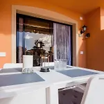 Beachfront Bliss - Tenerife Royal Gardens * Playa de las Americas (Tenerife)