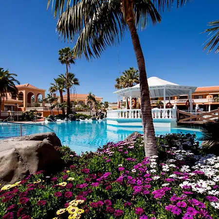 Beachfront Bliss - Tenerife Royal Gardens Apartment *