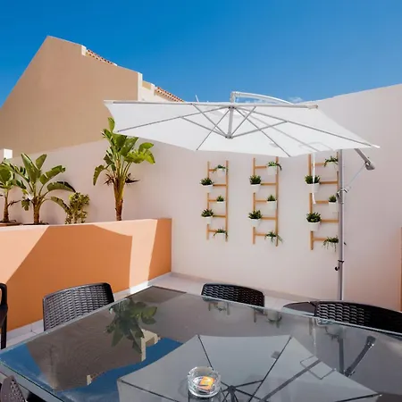 Beachfront Bliss - Tenerife Royal Gardens Playa de las Americas (Tenerife)