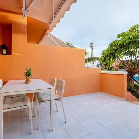 Beachfront Bliss - Tenerife Royal Gardens Apartament *