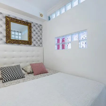 Beachfront Bliss - Tenerife Royal Gardens Playa de las Americas (Tenerife)