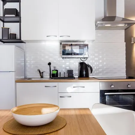 Beachfront Bliss - Tenerife Royal Gardens Apartament