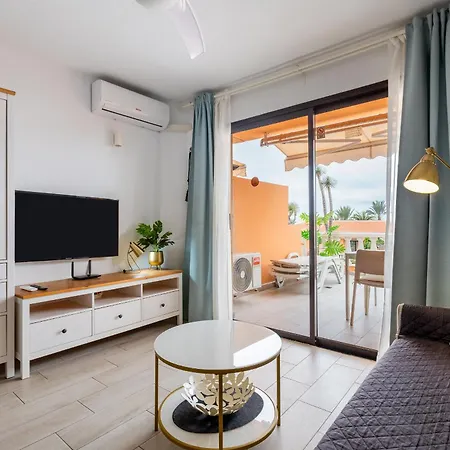 Beachfront Bliss - Tenerife Royal Gardens * Playa de las Americas (Tenerife)