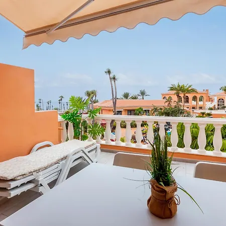 Beachfront Bliss - Tenerife Royal Gardens Playa de las Americas (Tenerife)