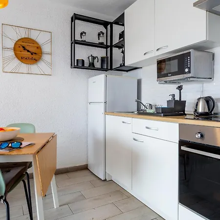Apartment Beachfront Bliss - Tenerife Royal Gardens Playa de las Americas (Tenerife)