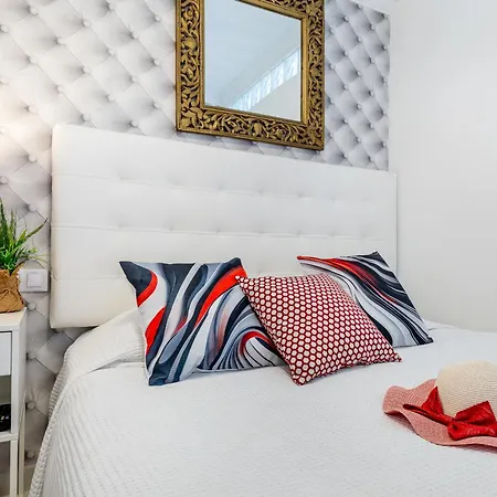Apartment Beachfront Bliss - Tenerife Royal Gardens