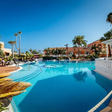 Beachfront Bliss - Tenerife Royal Gardens Apartment *