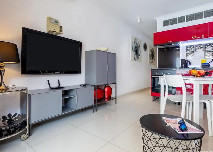 Beachfront Bliss - Tenerife Royal Gardens