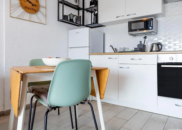 Beachfront Bliss - Tenerife Royal Gardens 公寓 *